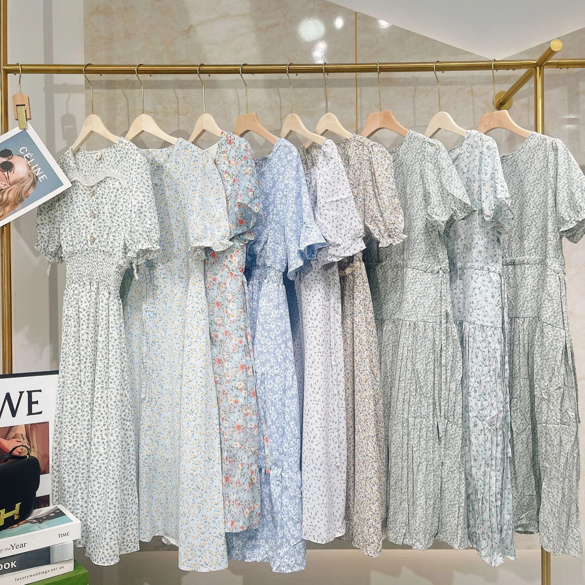 Женская одежда в европейском и американском стиле, новинка 2022, модное сексуальное цельное женское платье с вырезами, оптовая продажа