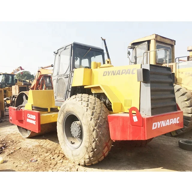 Высококачественный недорогой дорожный каток Dynapac CA30D в хорошем рабочем