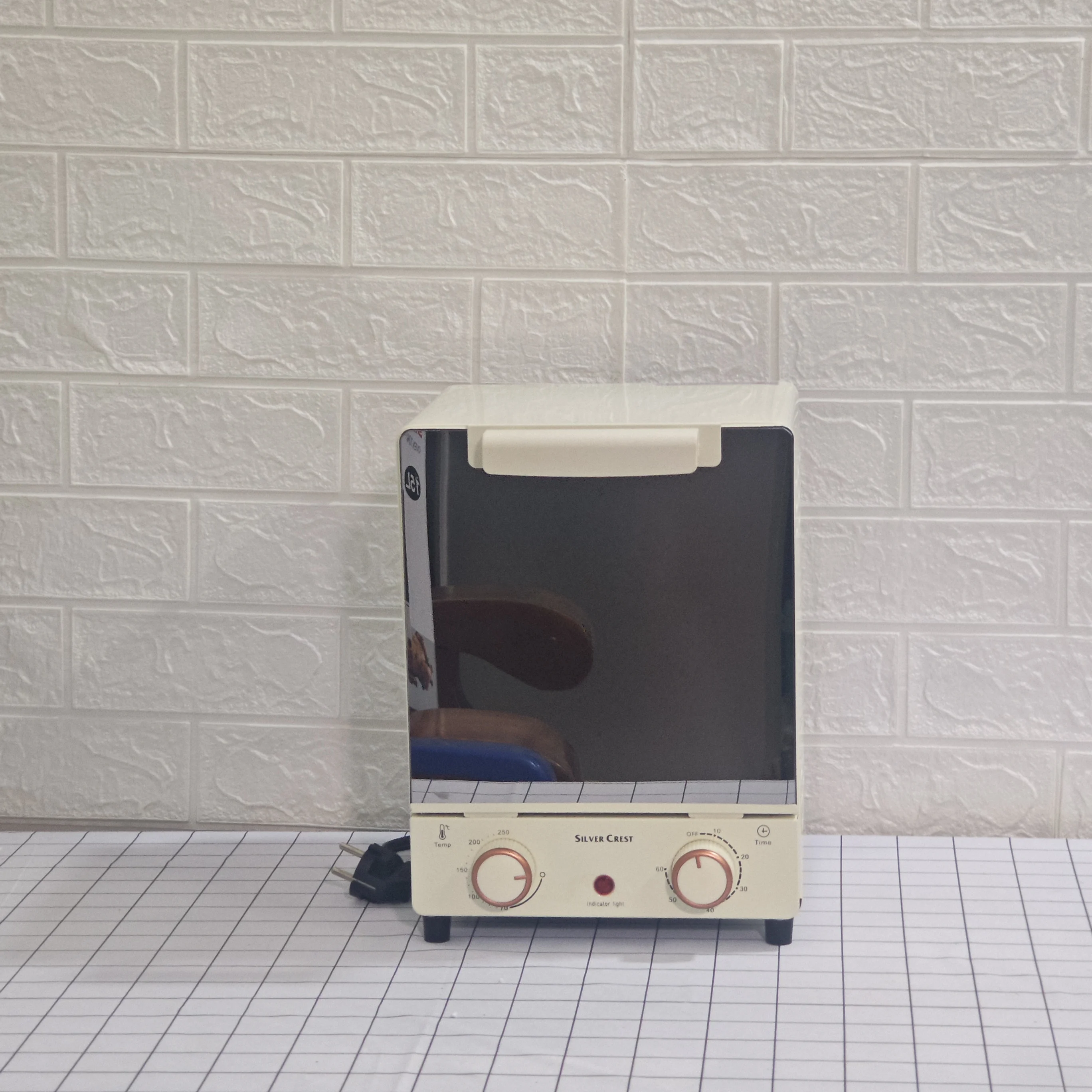 Hot Sale Silver crest Home Kitchen Use Small 15L Electric mini Oven Sandwich Toaster Oven Toaster