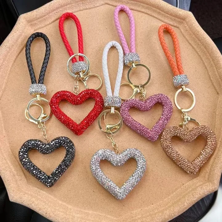 2023 New High Quality Bling Rhinestone Heart Shaped Keychain Cute Diamond Zircon Heart Bag Pendant Keychain Wholesale