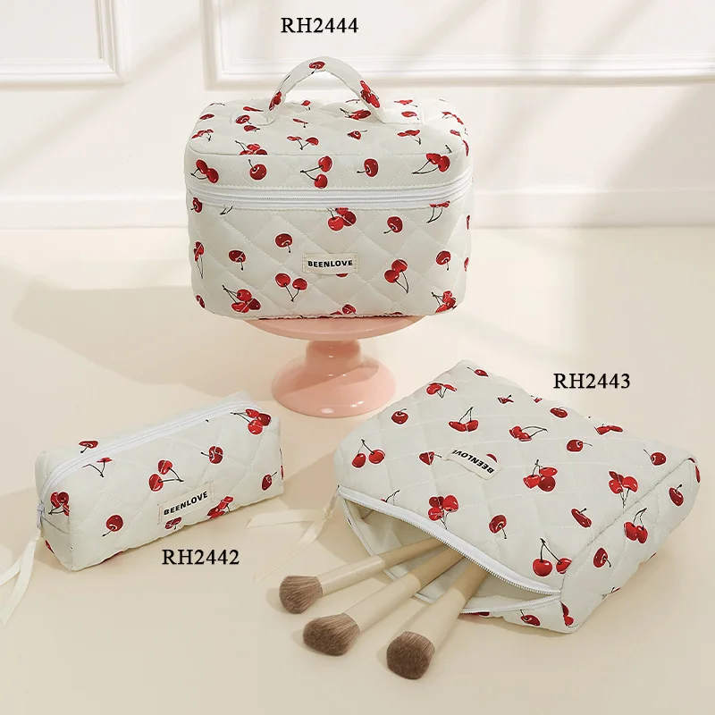 Makeup Bag, Quilted Makeup Bag, Large Floral Cosmetic Bag for Women, Cotton Makeup Bag Set, Flower Travel Toiletry Bag