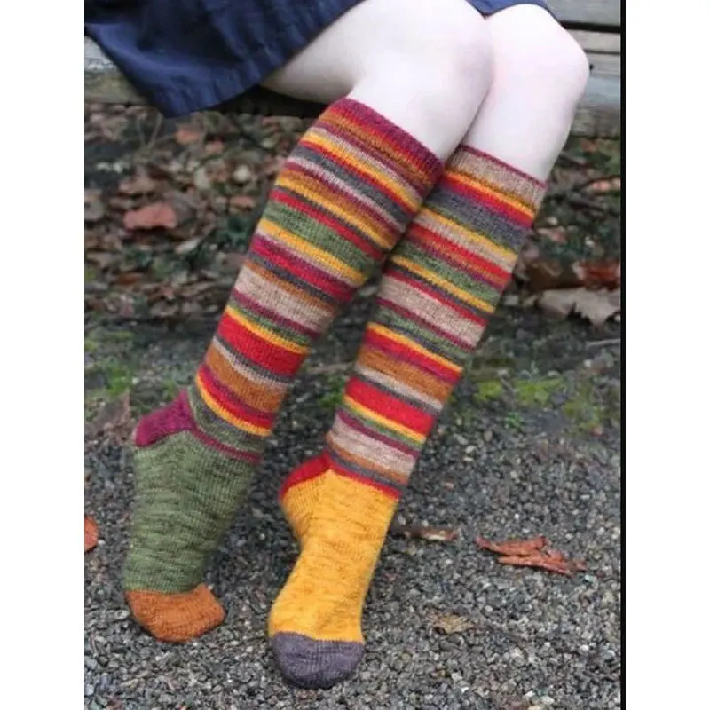 Fashion Colorful Cotton Striped Women Stockings Winter Stylish Knee High Long Woman Socks