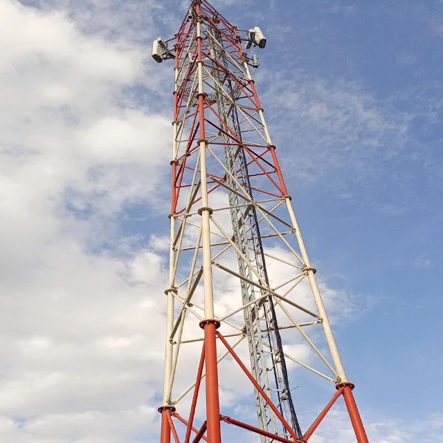 3 Legs GSM 4G/5G Cell Phone Lattice Triangular Communication Telecom Antenna Tubular Tower