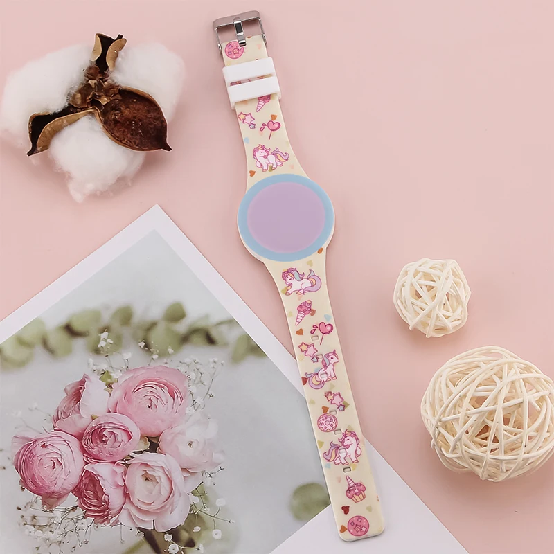 Fashion Cute Unicorn Pattern Kids LED Silicone Watch Wholesale Price