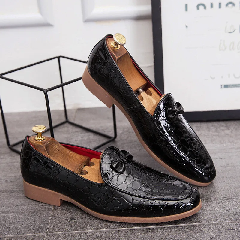 High Quality Big Size Shinny Sequin Top Hot Selling Lightweight Footwear Men Bulk Wholesale Designer Leather Men Dress Shoes