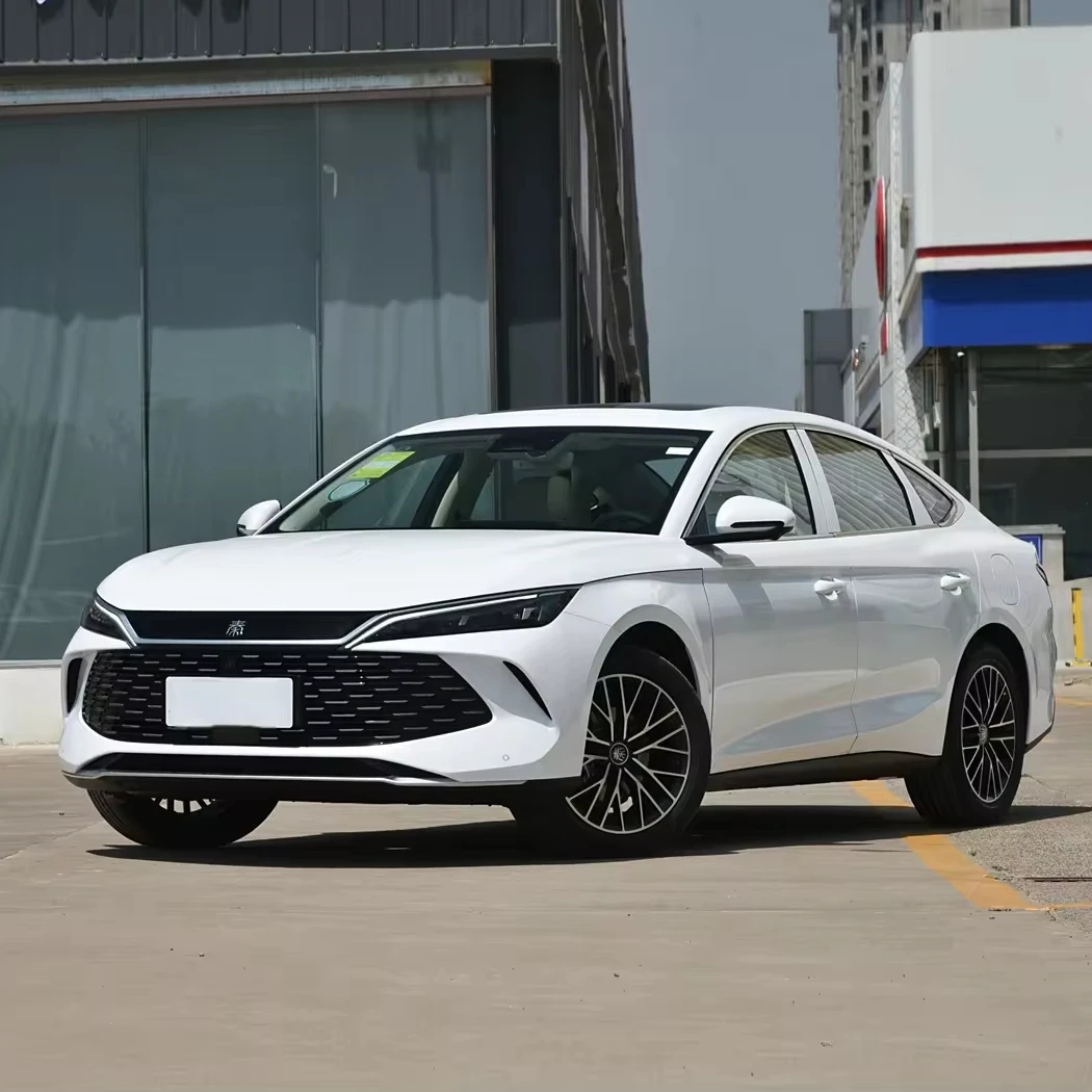 Byd Qin L 2024 Dm-i 80 км базовый 4-дверный 5-местный седан взрослый автомобиль Phev Новая Энергия гибридный