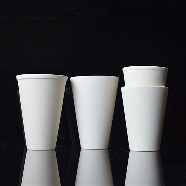 High quality crucible for melting огнеупорной clay for laboratory test on gold