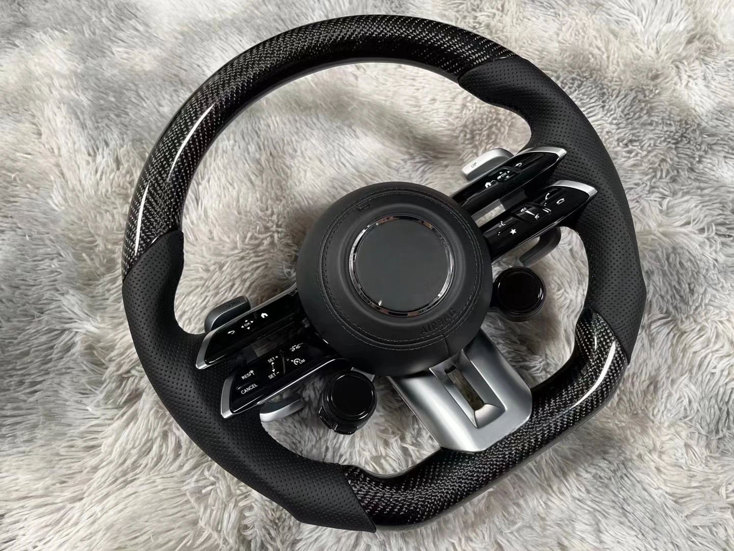 Автомобильный руль на заказ из углеродного волокна подходит для Mercedes-Benz C300 C200 C180 W204 W211W213 W205 W447 E63 Glc S G Class