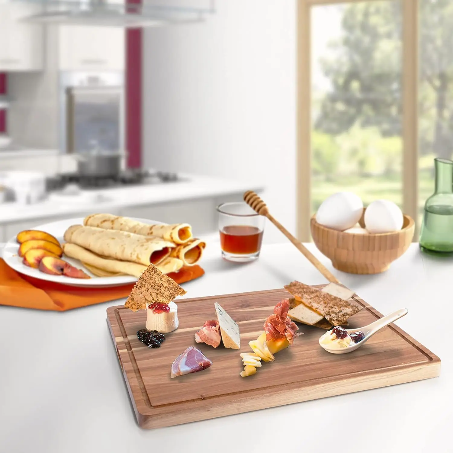Large acacia wood cutting board for the kitchen,wooden cutting board with juice tank,suitable for meat andvegetablescuttingboard