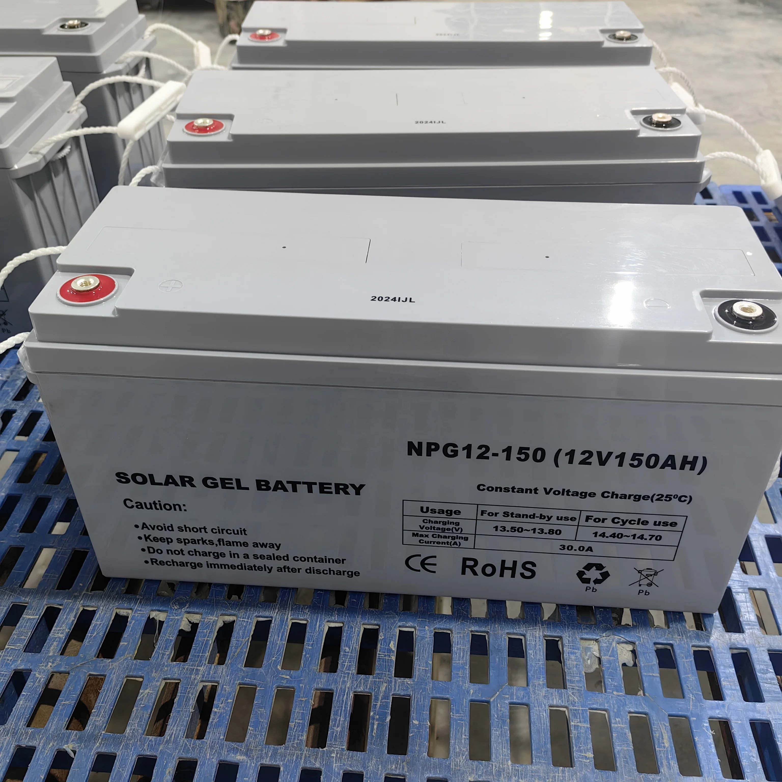High efficiency solar lead-acid battery gel battery Strong deep circulation ability Solar system for home power