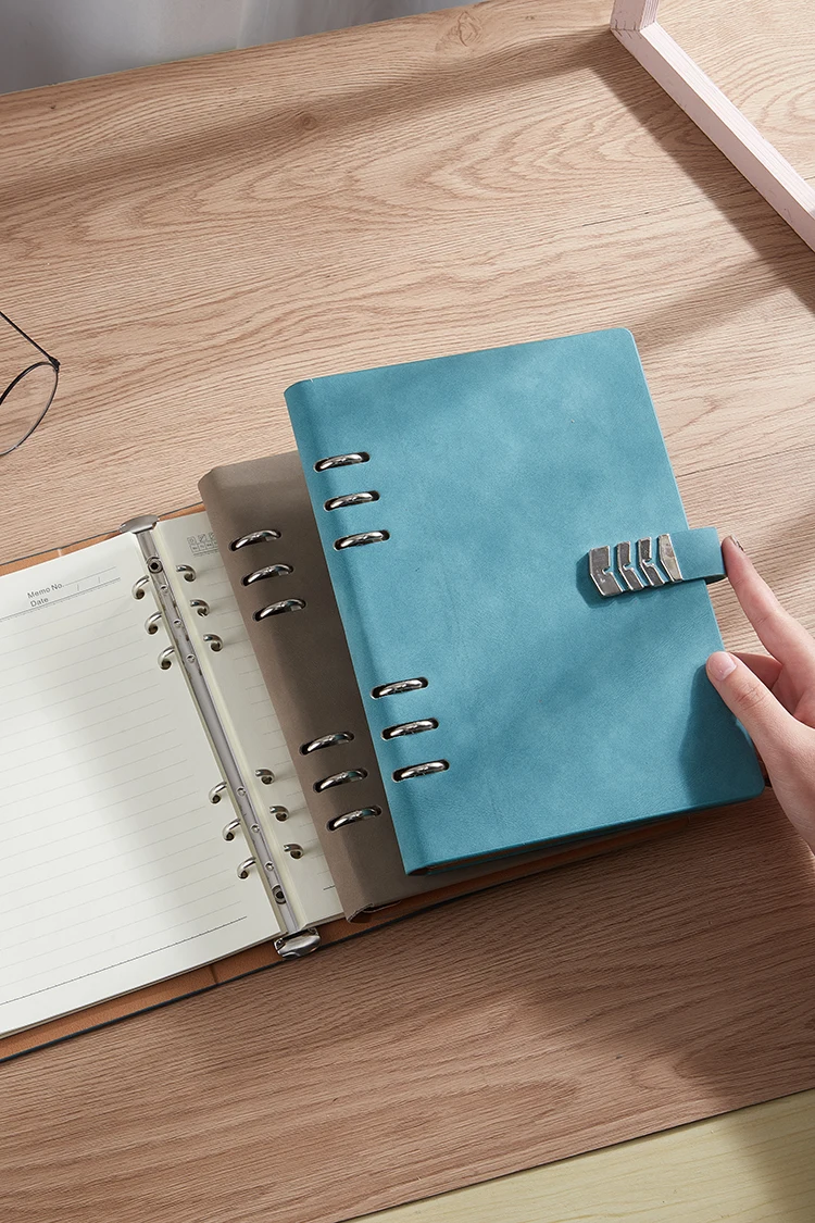 Wholesale fashionable notebook school loose-leaf 228*165*22mm high quality notebook