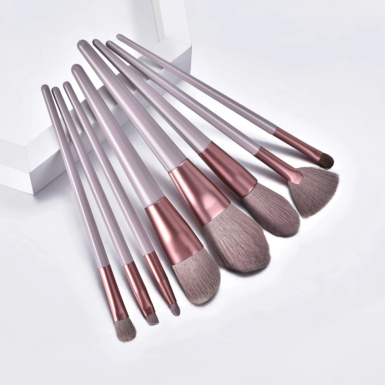 8pcs vegan Advanced makeup tools cosmetic wood makeup brush set in bulk oem odm