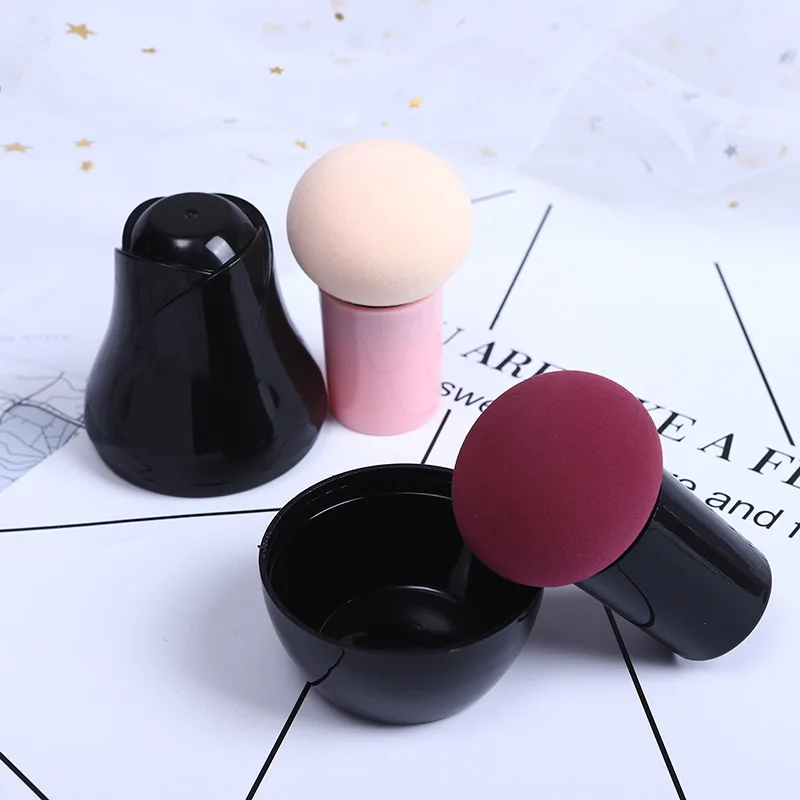 
Private Label Round Mushroom Head Makeup Cosmetic Sponge Long Handle Powder Puff With Plastic Cover 