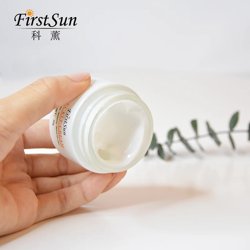 Own brand 30g moisturizing moisturizing cream vitamin E cream freckle cream