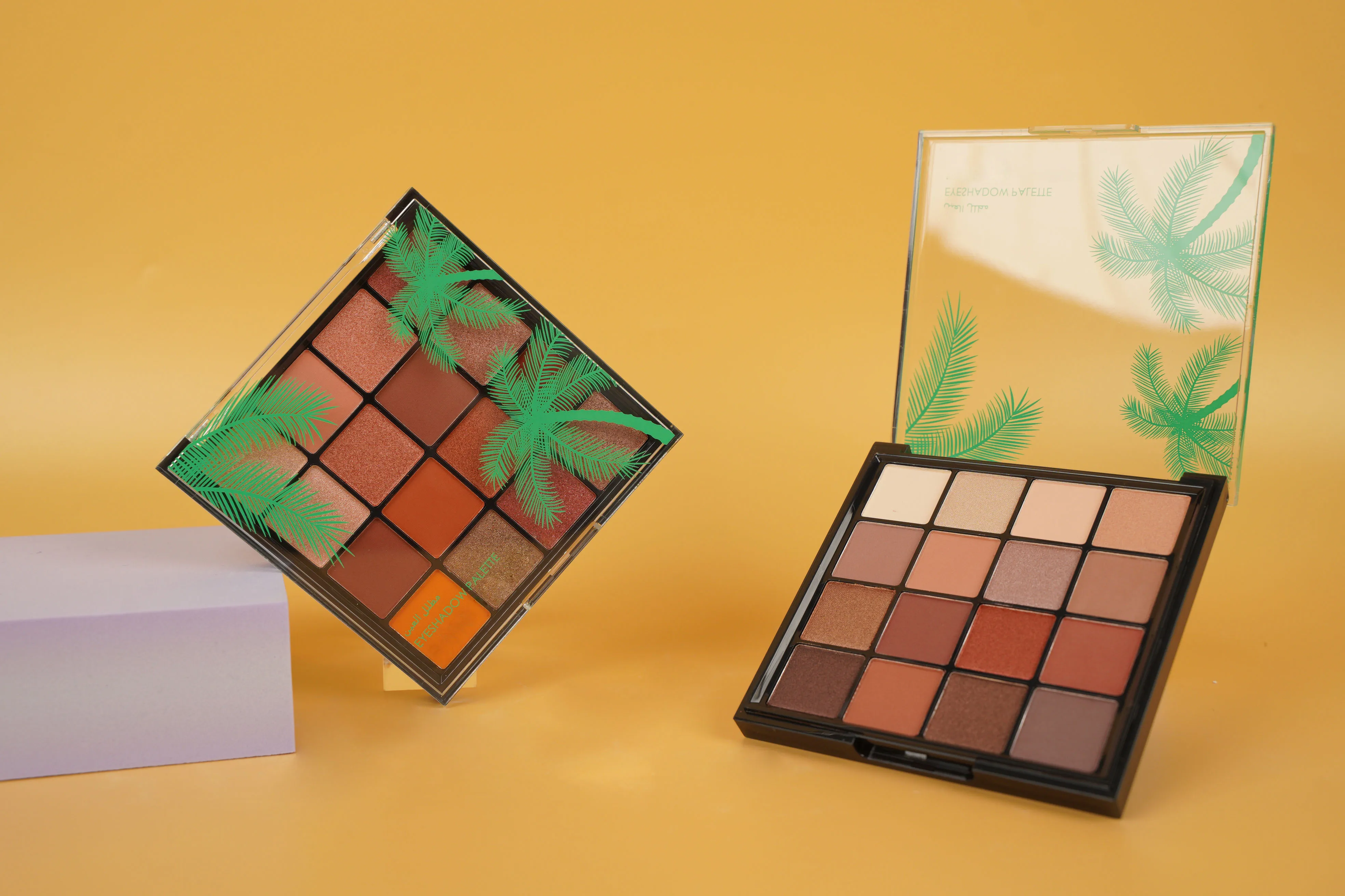 OEM Acrylic Eyeshadow Palette Private Label High Pigment Custom Eye Shadow Palette