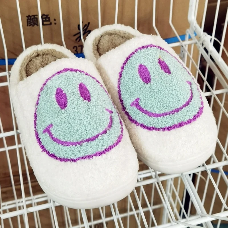 2021 Latest design Fashion woman Warm slippers Furry smile slides smiling face slippers