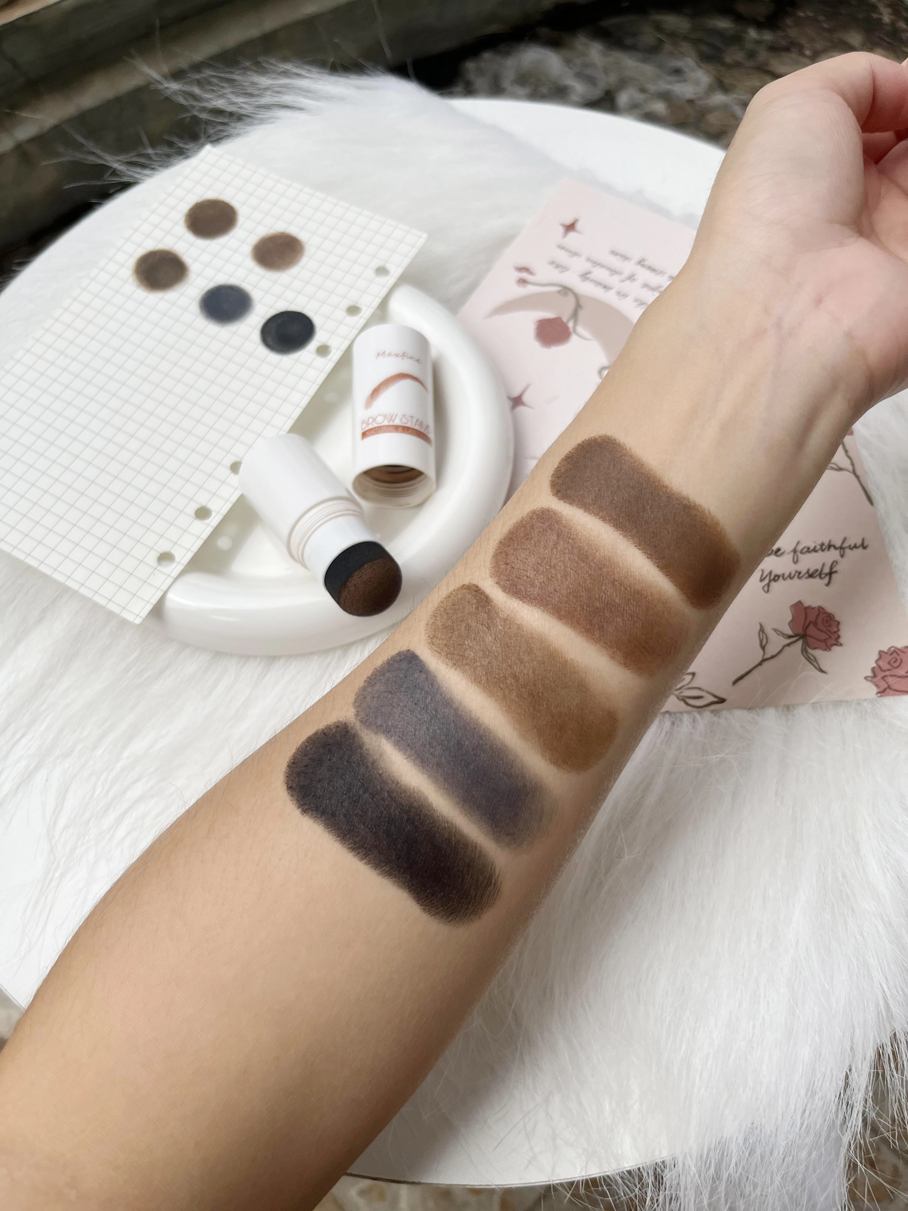 Hot Selling Perfect Tint Waterproof Shaping One Step Eyebrow Stamp and Eyebrow Stencil Kit - Eye Brow Stamping Kit