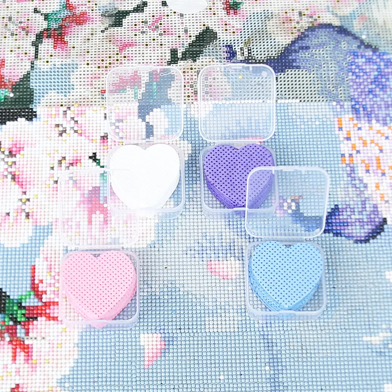 50pcs/Box Heart Nail Wipes Cotton Pads Polish Remover Cleaner Manicure Paper for Diamond Painting