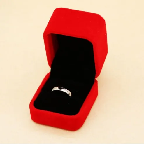 wholesale Romantic Sweet Luxury Small Velvet Engagement Ring Box Ring JEWELRI BOX Jewelry packaging Box