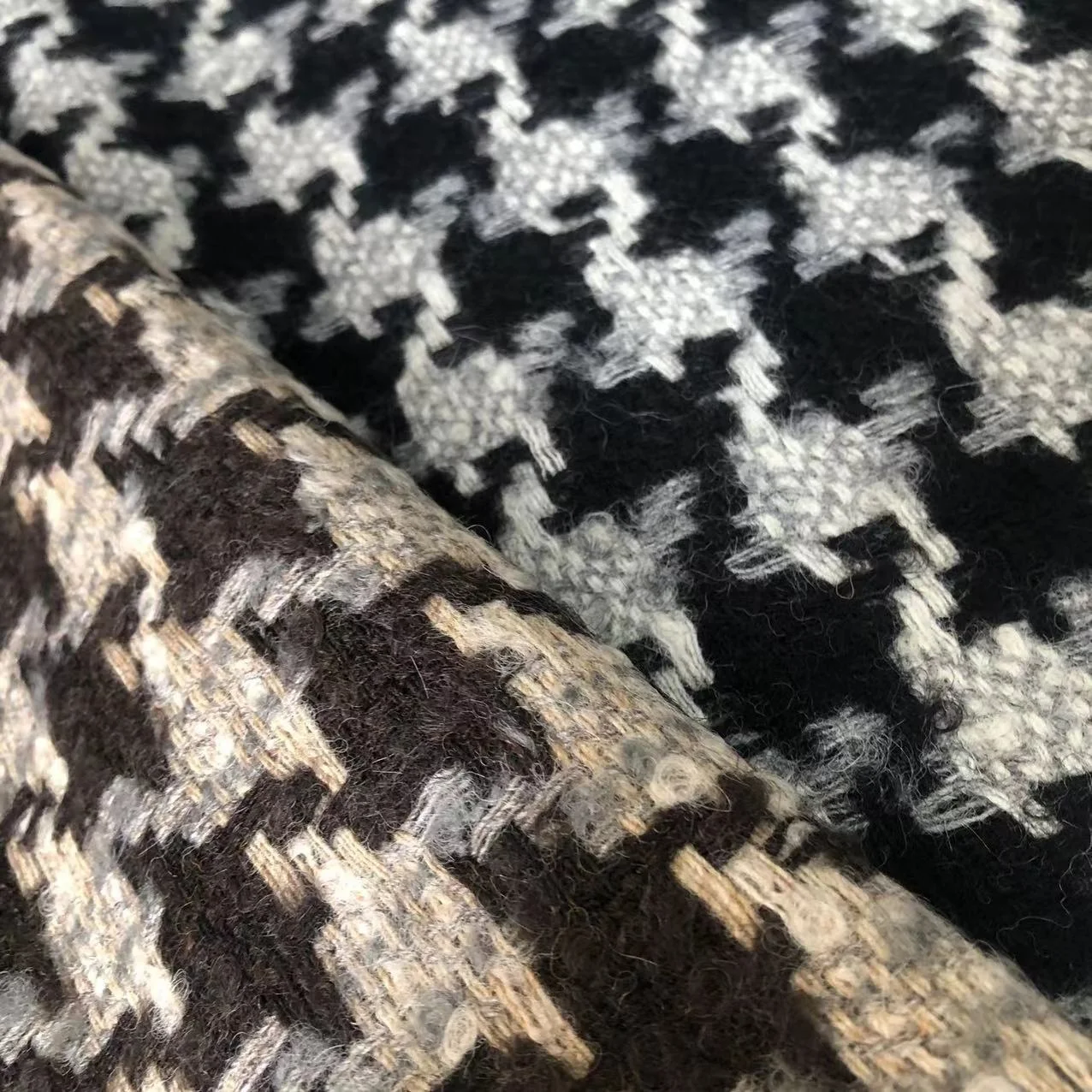 Europe and the United States new qualified thousand bird lattice 470g/m 90%wool 5%mohair 5%nylon Melton coat skirt fabric