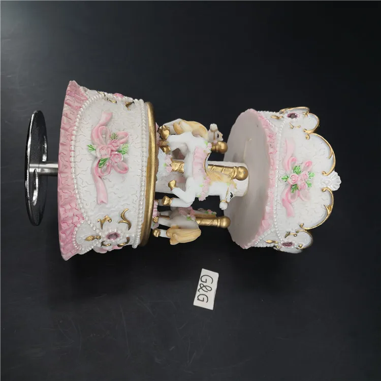 WInd Up Resin  Carousel Horse Music Box