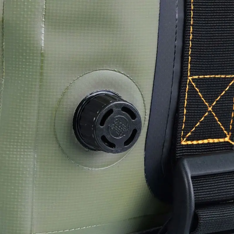 2024 New Sports custom waterproof duffel bag leather waterproof duffel large travel sport bag