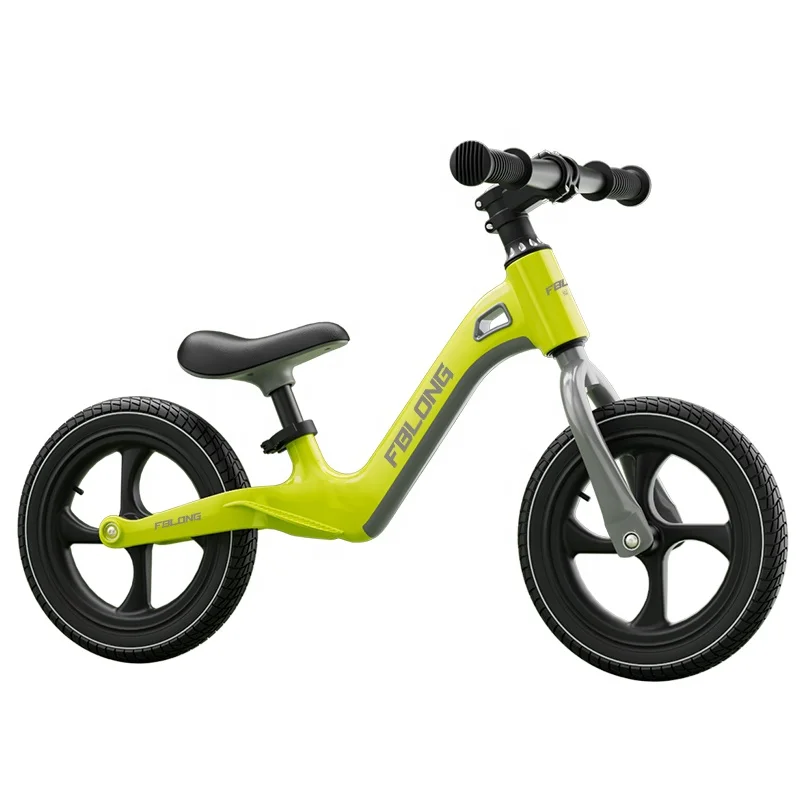 New product kids balance bike for children magnesium alloy12 inch kids balance bike with no pedal.