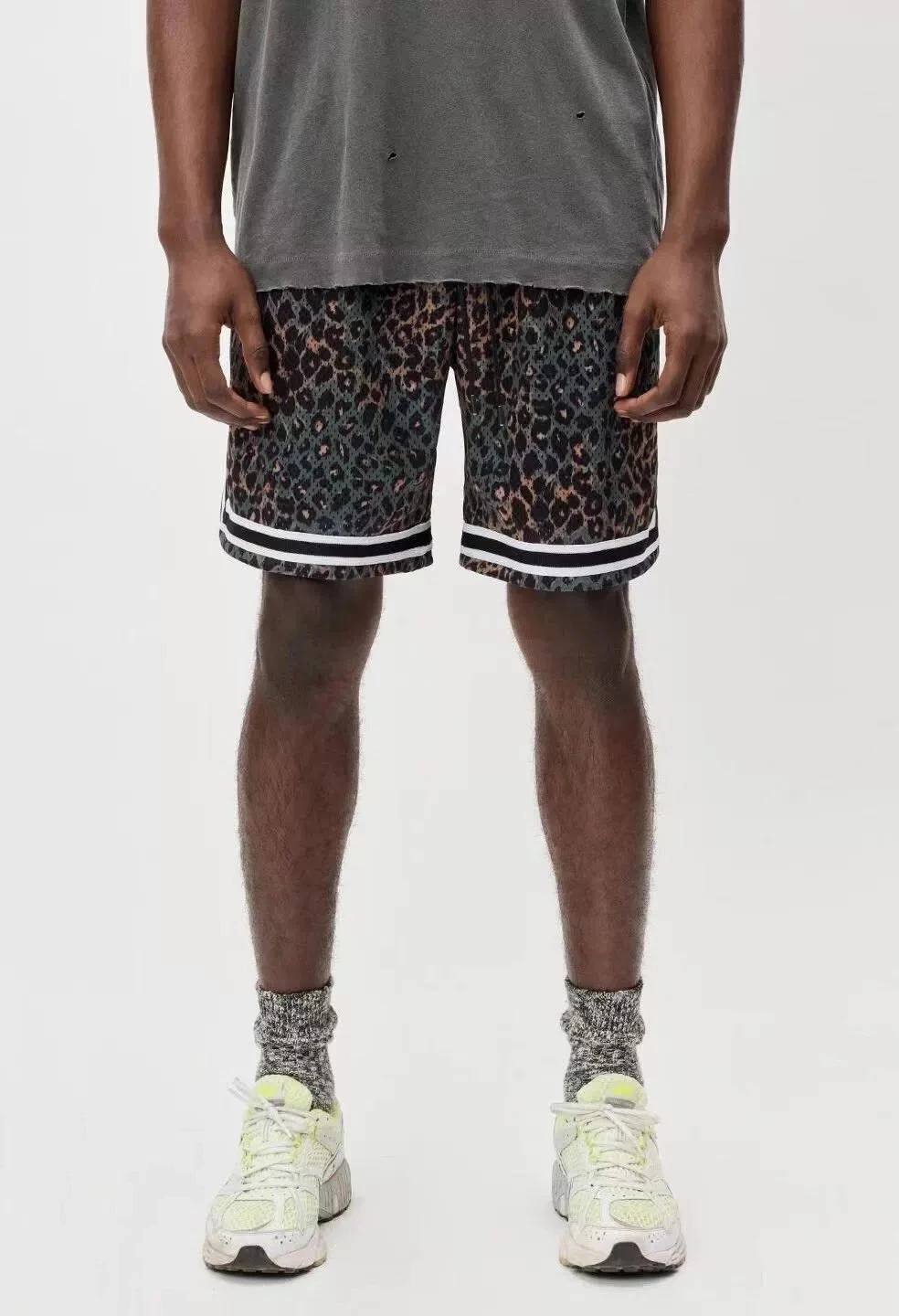 Leopard short pants (7).jpg