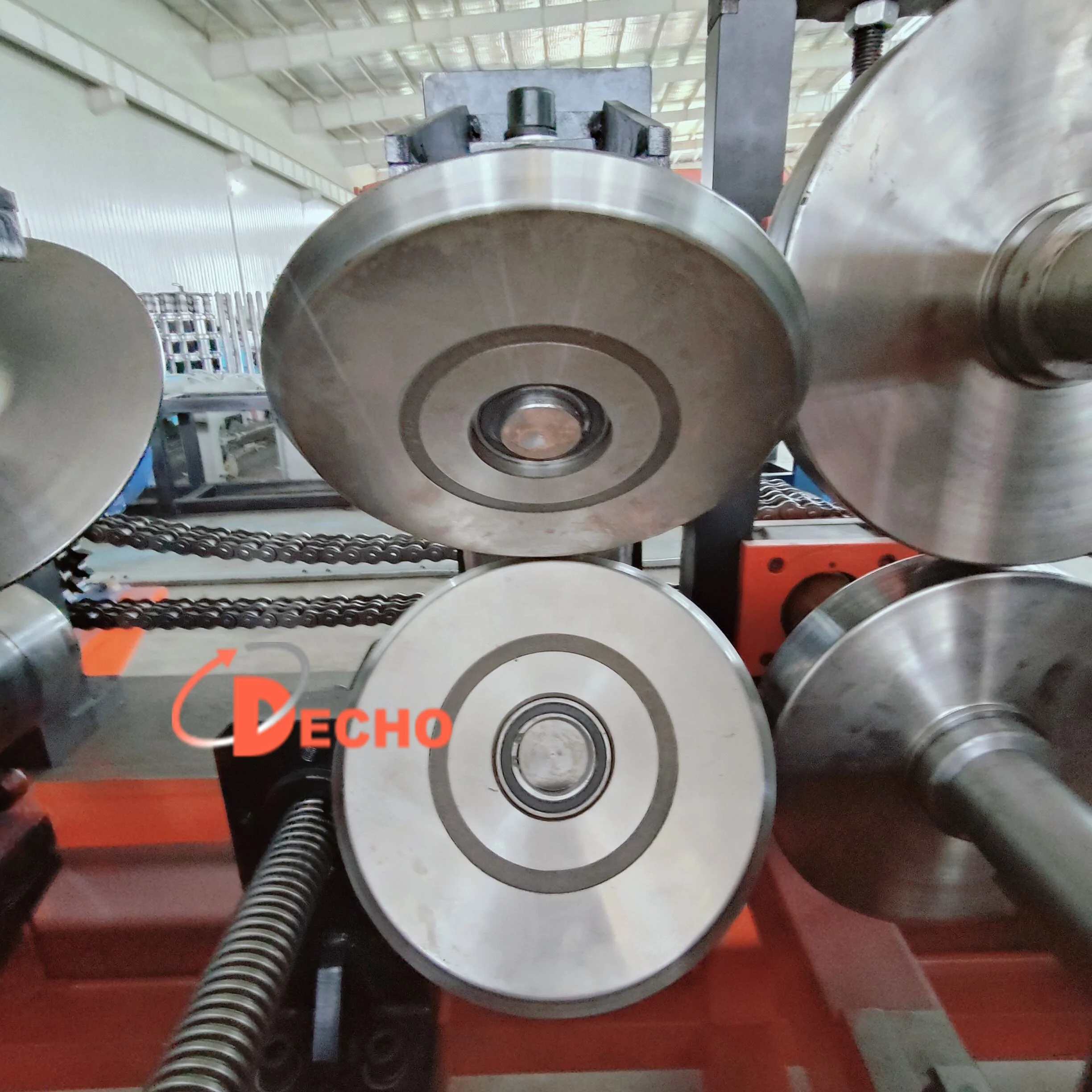 Factory Customize Fully Automatic Size Adjustment C Z Channel Purlin Interchangeable Changing Cold Roll Forming Machine