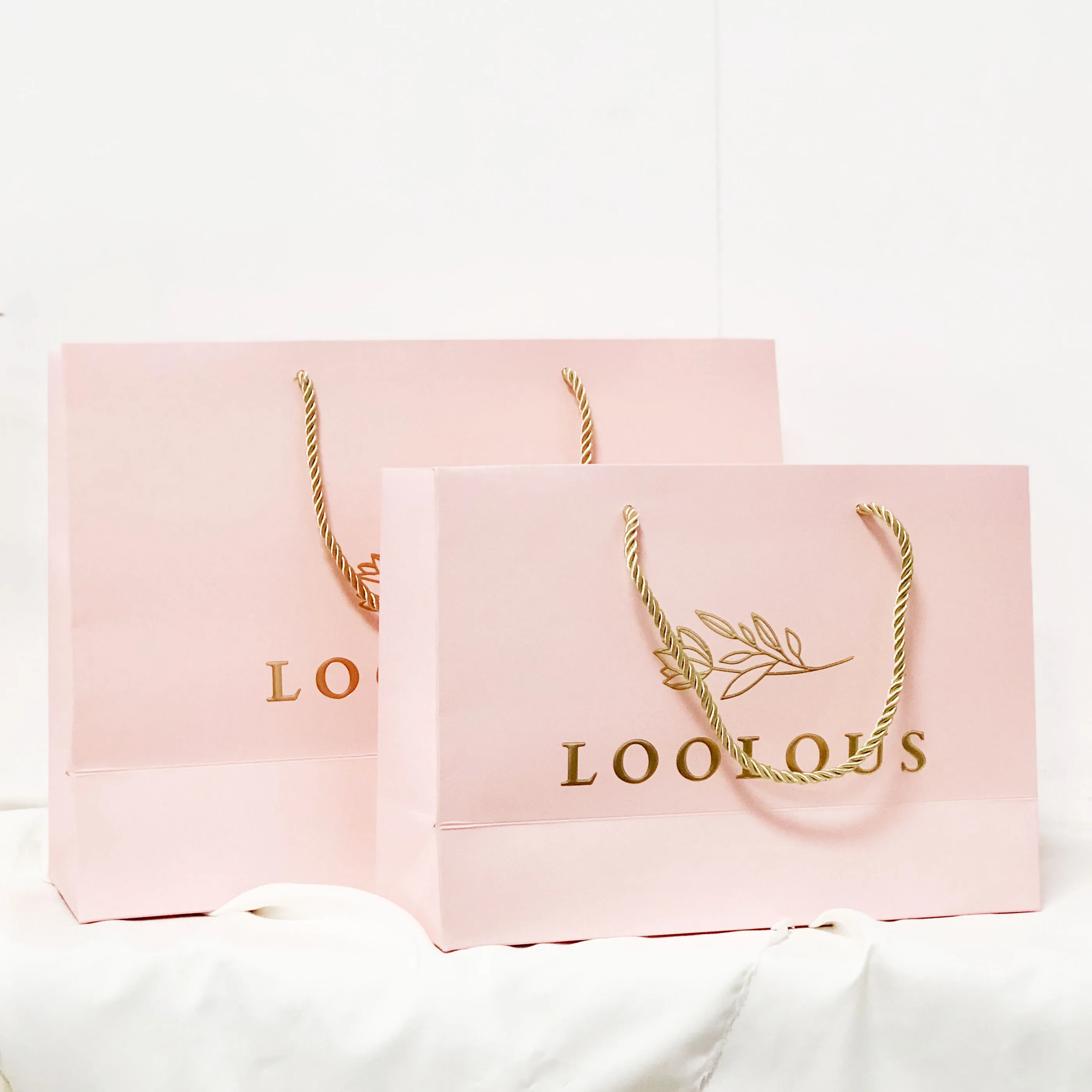 High Quality Luxury Rose Powder Tote Bag Beauty Salon Custom Tote Bag Hot Rose Gold Craft Paper Bag