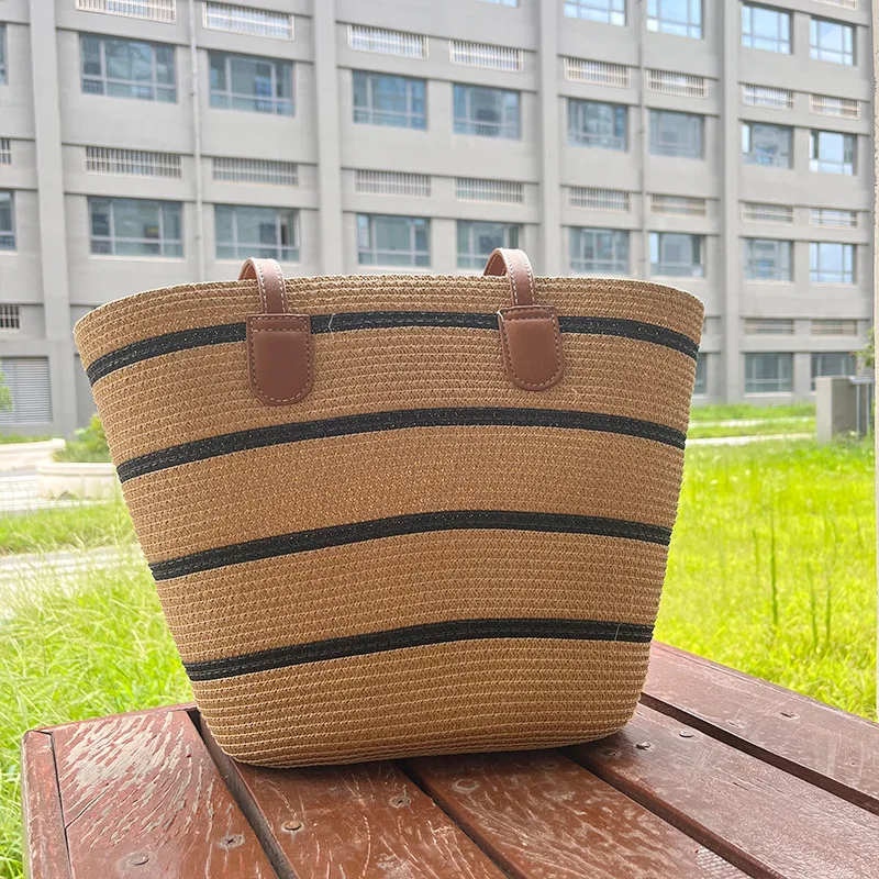 2024 Fashion Summer Straw Beach Woven Straw Tote Bag Large Capacity Single Shoulder Tote Bag French Style Beach Bag For Women