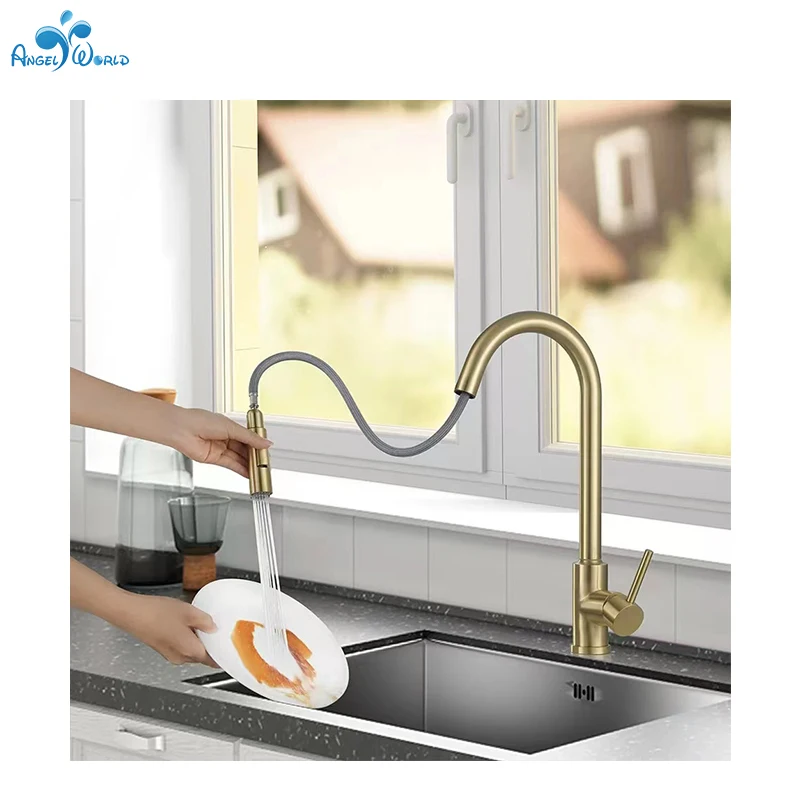 Wholesale Gold Bathroom Faucet with Black Silver Sensing Hot and Cold Kitchen Show Faucet Ceramic Valve Core Pull out Spray