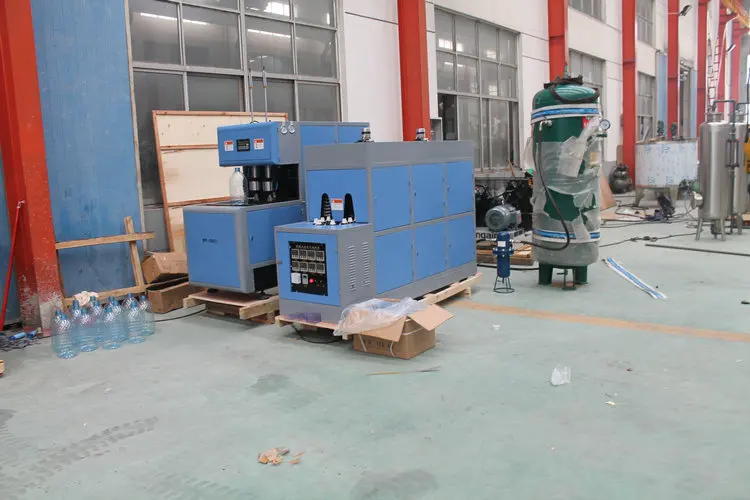 PET bottle blow molding machine equipment big bottle blowing production line