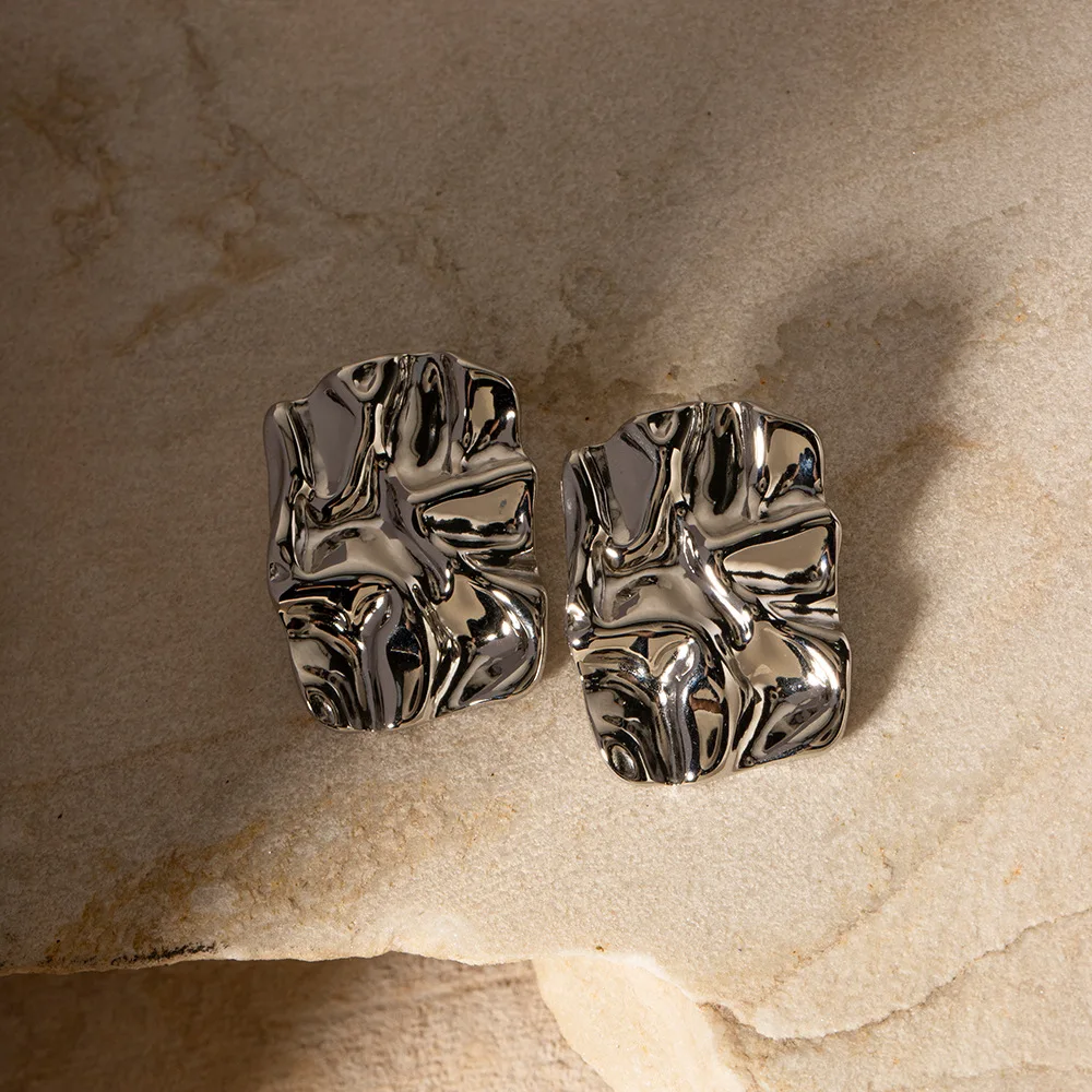 Factory Hot Sales Stainless Steel Stud Earrings 18K Gold Plated Square Wrinkled Stud Earrings For Women