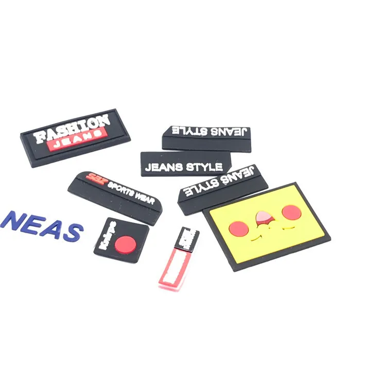 Hot sale definition logo rubber badge silicone patch, rubber band hanging tag, rubber patch label