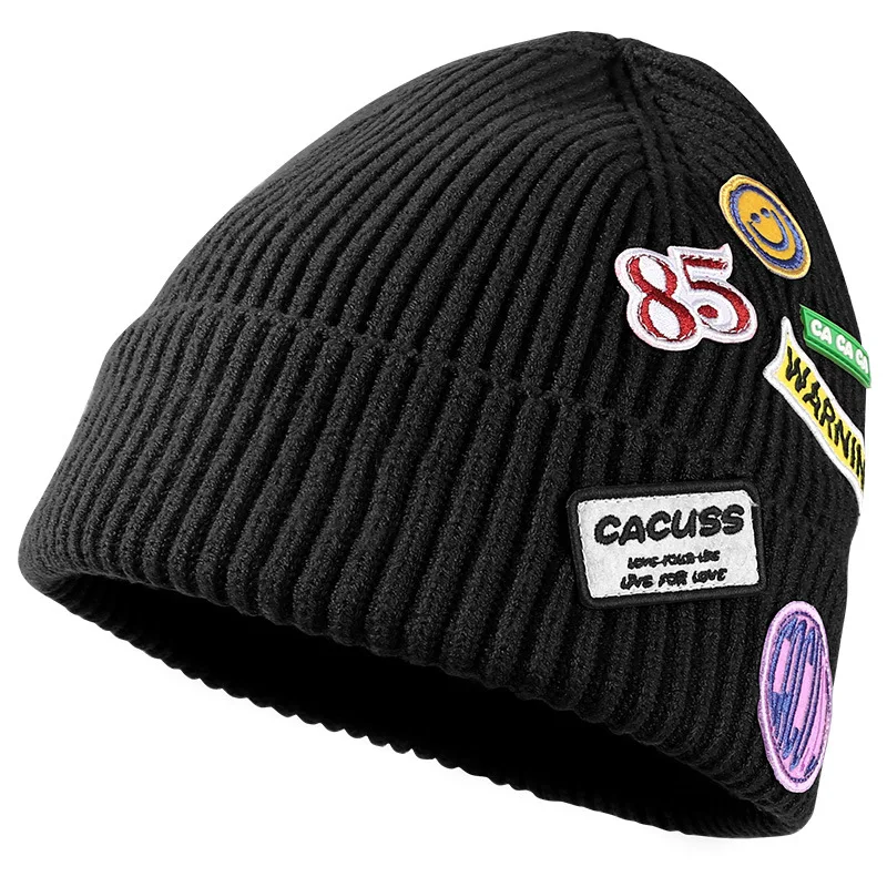 Unisex personality Winter knitted thick warm Beanie Hats with woven patch Logo winter hat for Sports Skiing Cycling Daily