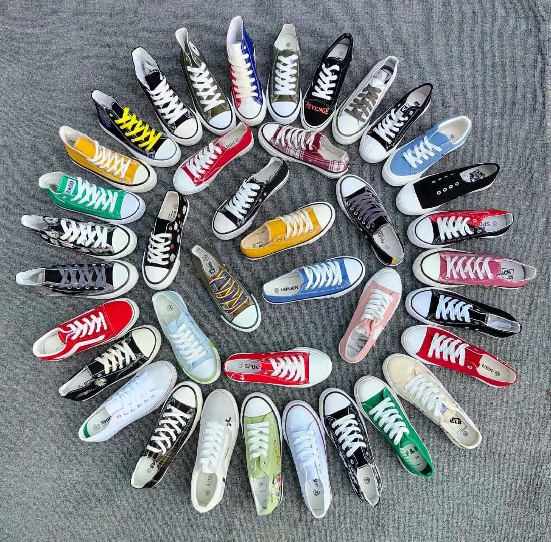 Bulk Wholesale Cheap Mixed Styles Lace Up Canvas Trendy Shoes For Women Vulcanized Shoes Stock