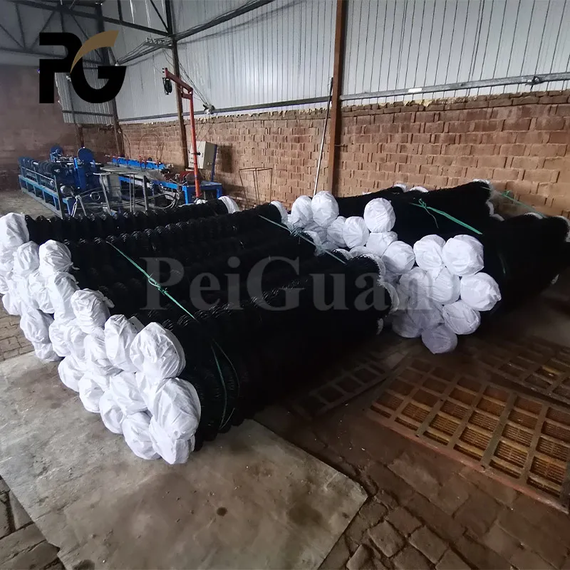 Batting Cage Chain Link Fence Wire Mesh Chain Fence Link Black Chain Link Fence Roll 50ft