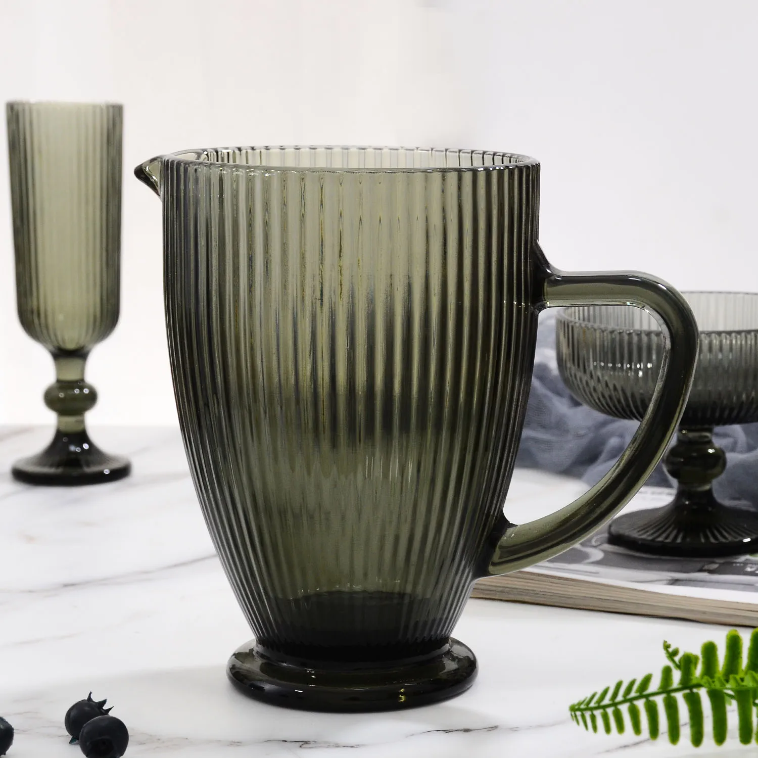 Samlife Wholesale Custom Logo Printed Ribbed Glass Beer Jug and Glasses Set