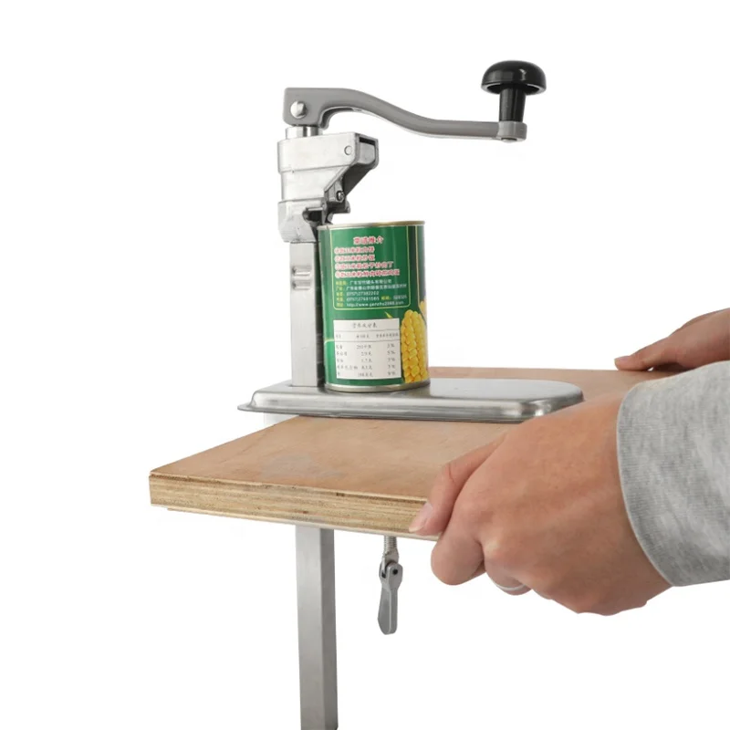 
 Многофункциональный консервный нож  