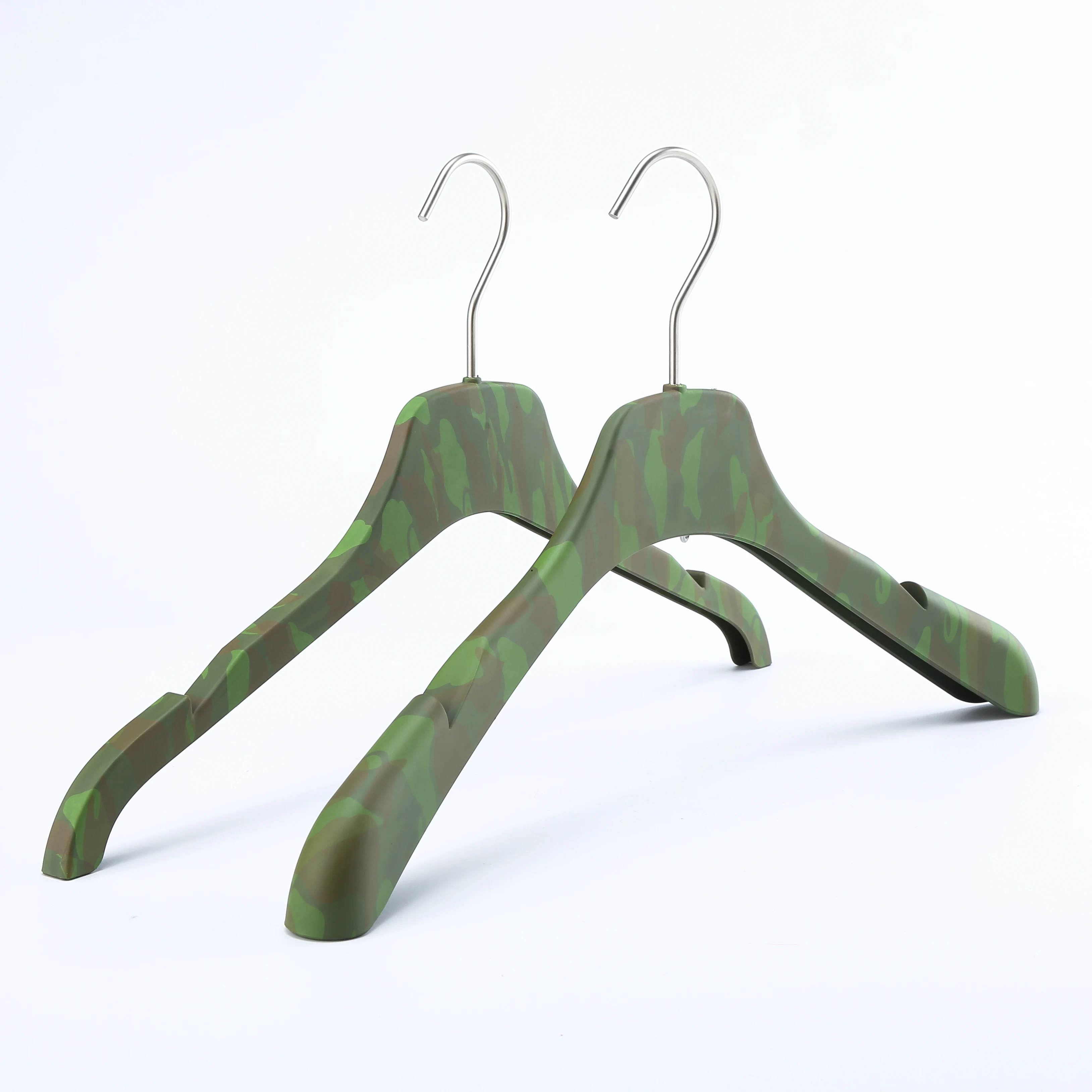 
 Бренд Chunshui, изготовленный на заказ, экологически чистый АБС-пластик, 42,5 см, переводная печать, металлический крючок, Нескользящие пластиковые вешалки для рубашек оптом  