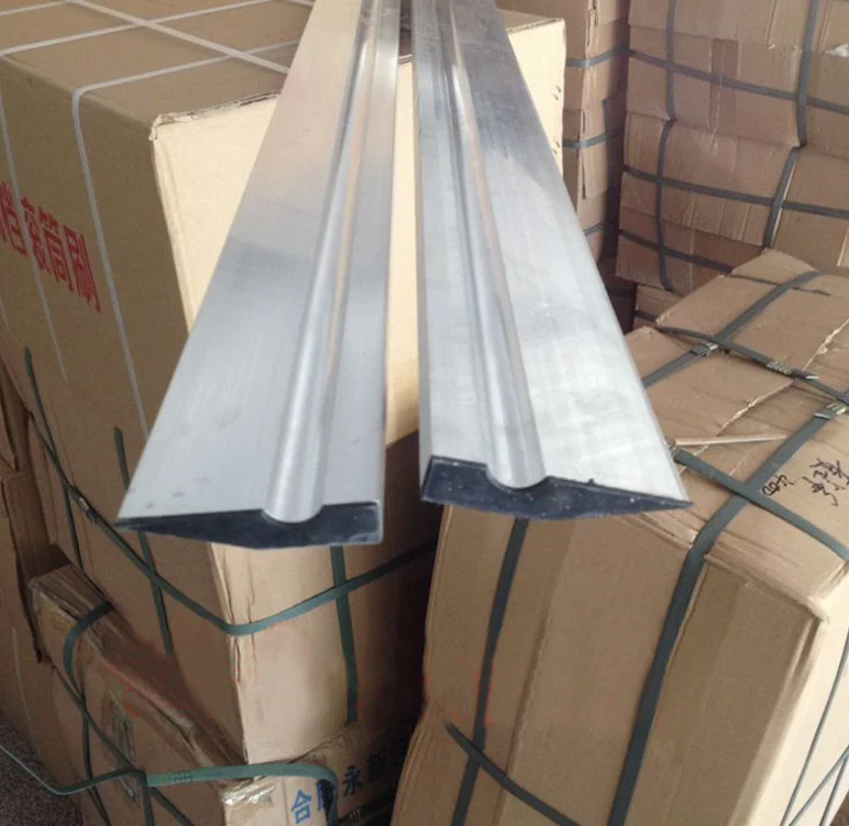 Multifunctional Angle aluminum alloy thickening scraper large scraper plaster wall putty leveling scraper