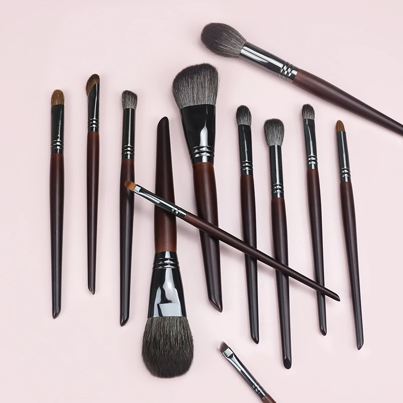 27 Pieces Fluffy Eye Shadow Highlighter Custom Logo Face Bulk Brown Wood Goat Hair Makeup Brushes