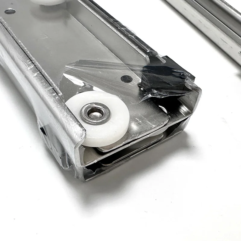 304 stainless steel freezer slide rail freezer drawer rail catering equipment guide rail GT013 screw extended type