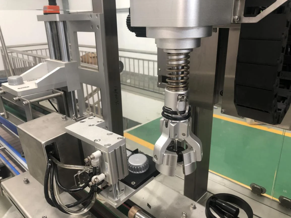 Высокоэффективный многофункциональный автоматический винтовой укупорочный станок для химической пищевой промышленности, цена, Тайвань
