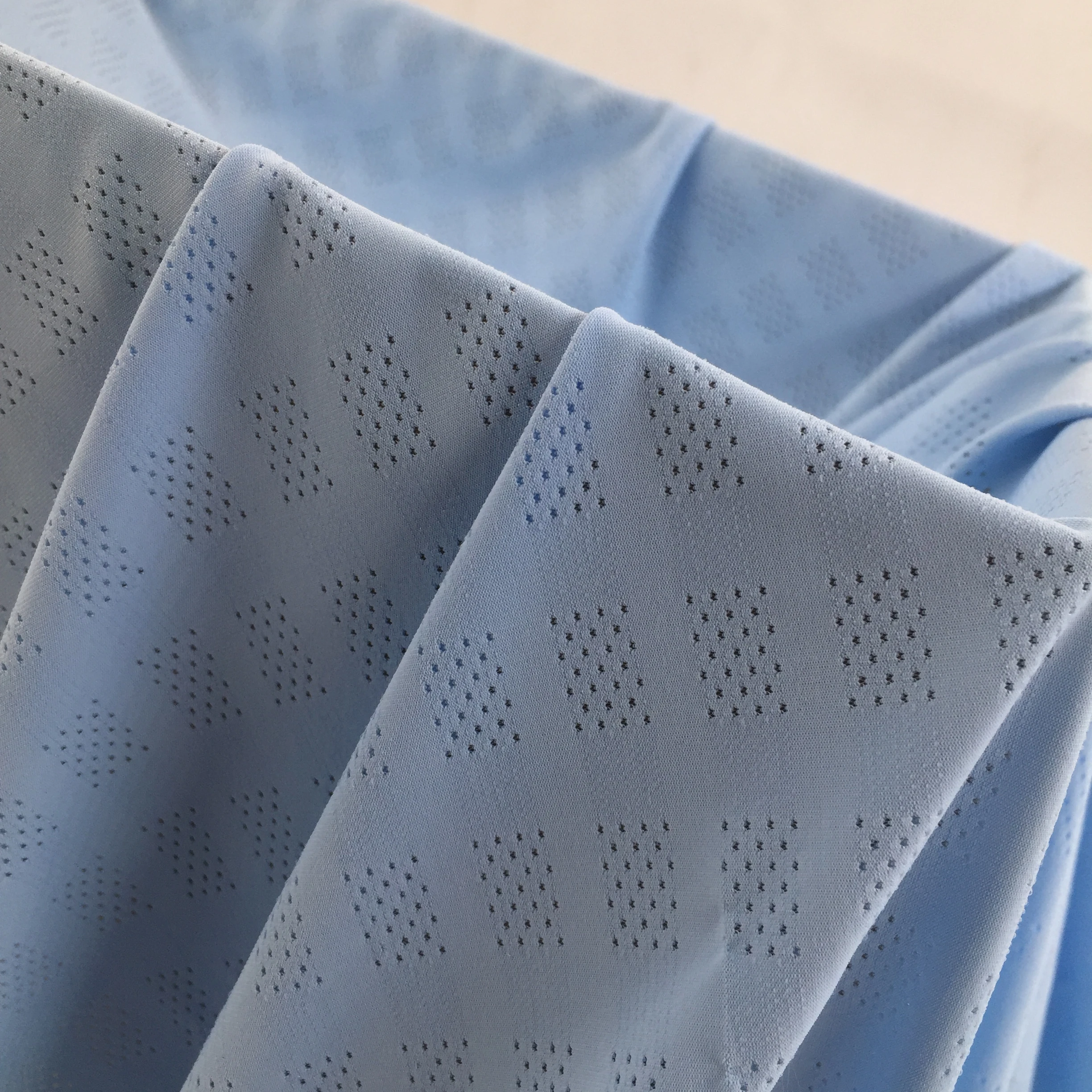 Mesh Breathable Mesh New Jacquard Grid Sports Fitness Suit Vest Fabric Water Cube Butterfly Knitted Stretch Fabric Lightweight