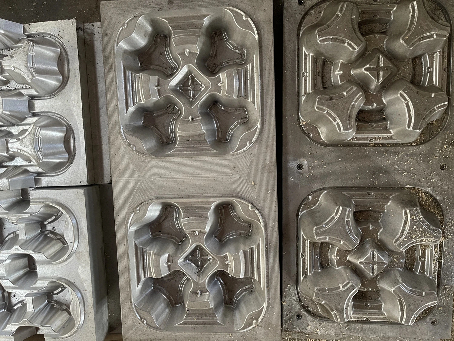 Customized Making Egg Tray, Box Mold, Various Lining Packaging Mold Manufacturing