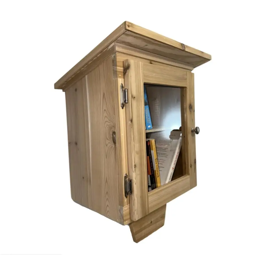 Custom Outdoor Wood Furniture Kids Sand and Water Table for Parks and Schools Outdoor Library