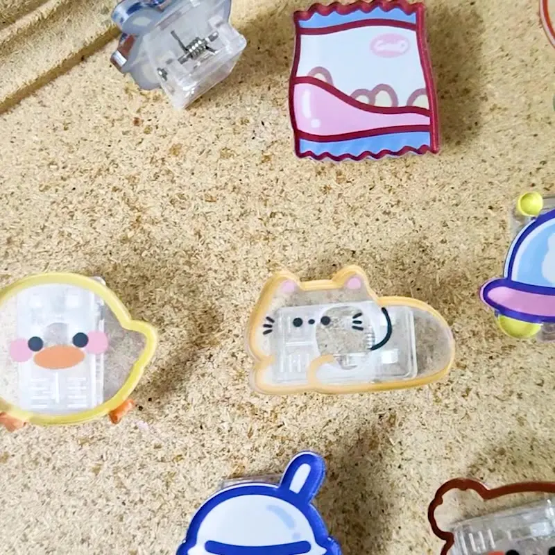 New Arrival High quality Custom Anime Design Acrylic Material Fashion  Paper Clip Dental Clip