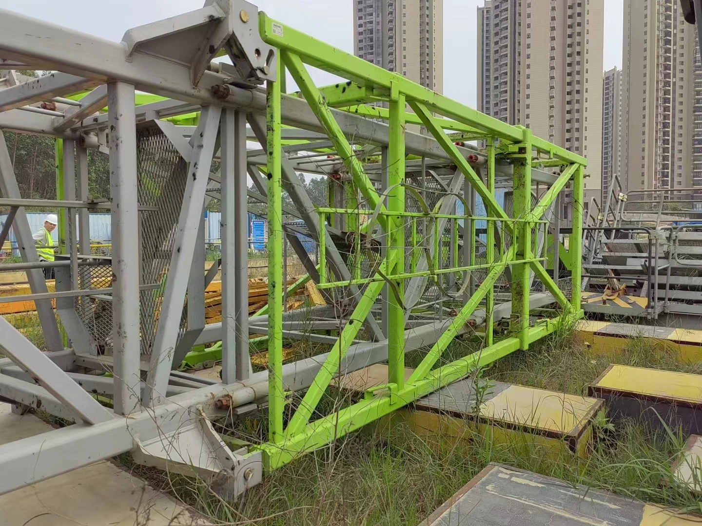 China good price of Green Aurora flat-top used tower crane  6013 6T year 2020 Zoomlion